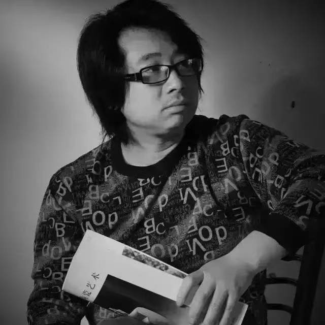 鄧濤（國(guó)瓷紅葉畫(huà)院高級(jí)畫(huà)師）